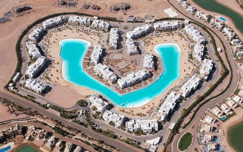 سوان ليك 